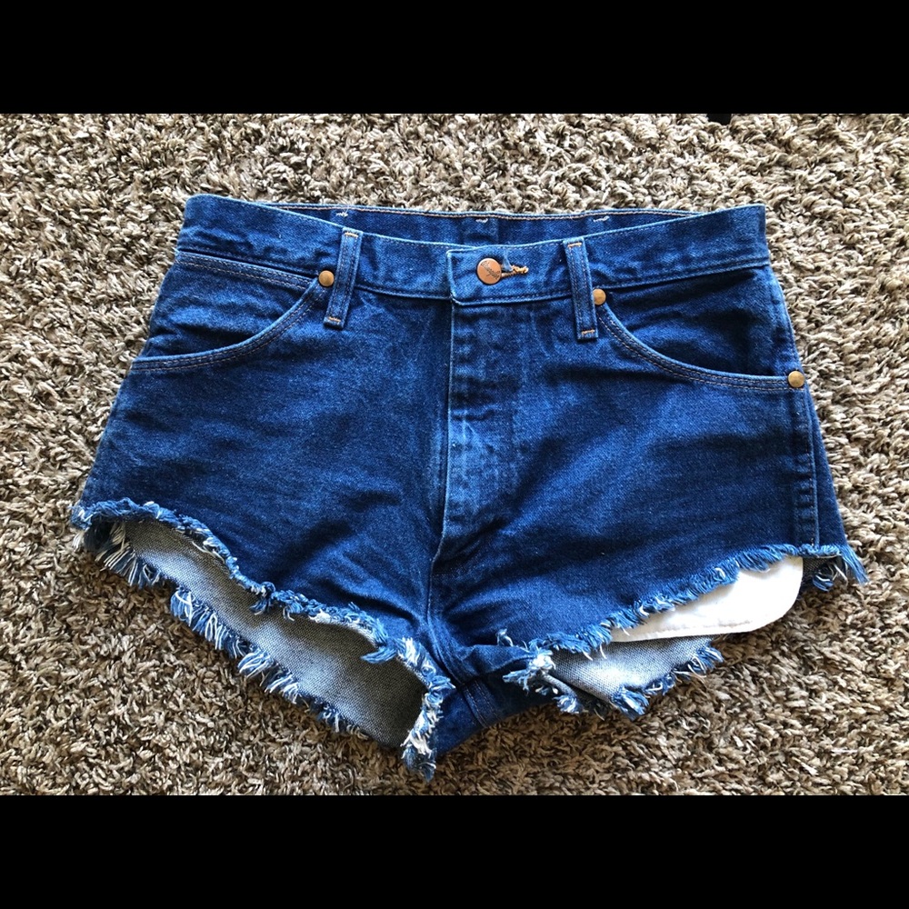 Women’s Urban Outfitters Wrangler Denim Shorts